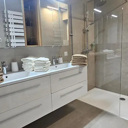 Penthouse 1511 Gerlitzen - In -ski Out!