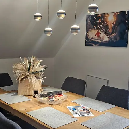 Penthouse 1511 Gerlitzen - In -ski Out! Appartement *