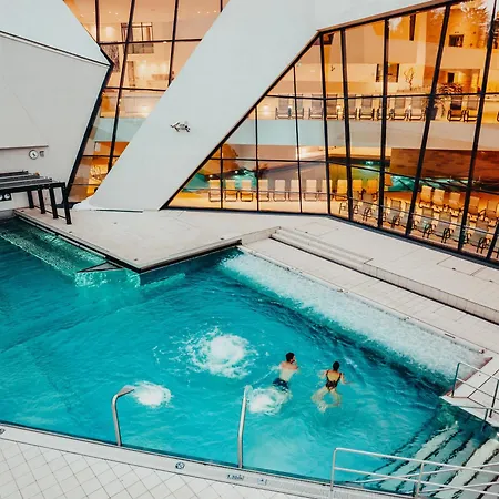 Apartment Penthouse 1511 Gerlitzen - In -ski Out!